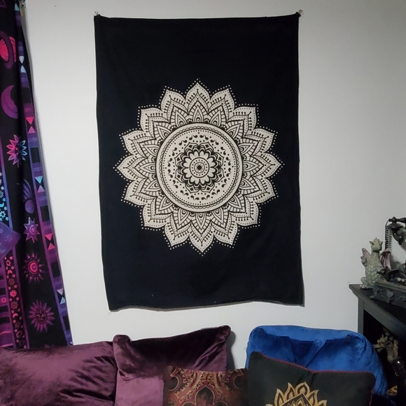NEW Mandala Poster Tapestry Black and White - Picture 2 of 6